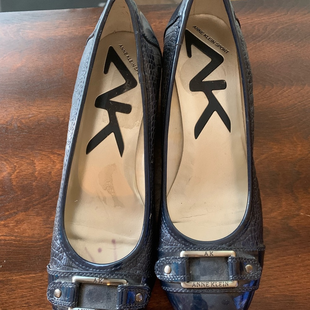 Anne Klein Sport Navy Blue Patent Leather Wedge Heel 7.5M